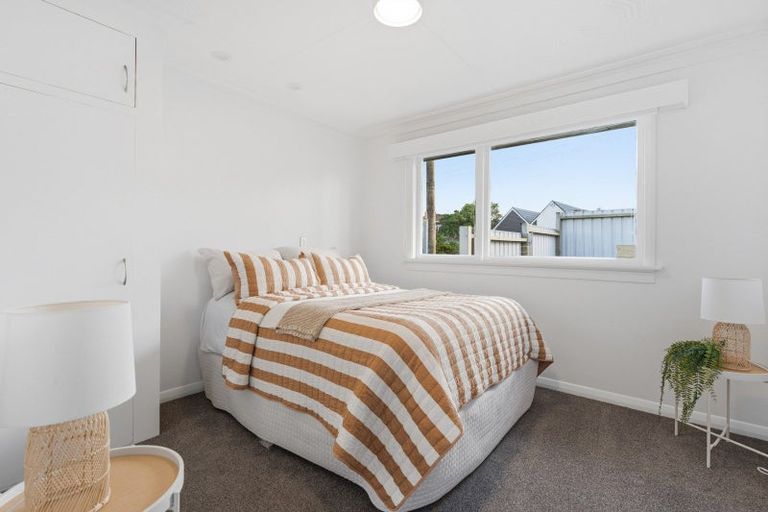 Photo of property in 29 Glendevon Place, Vauxhall, Dunedin, 9013