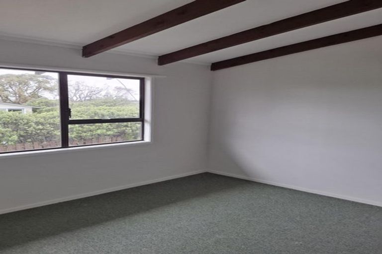 Photo of property in 2/8 Ambury Road, Mangere Bridge, Auckland, 2022