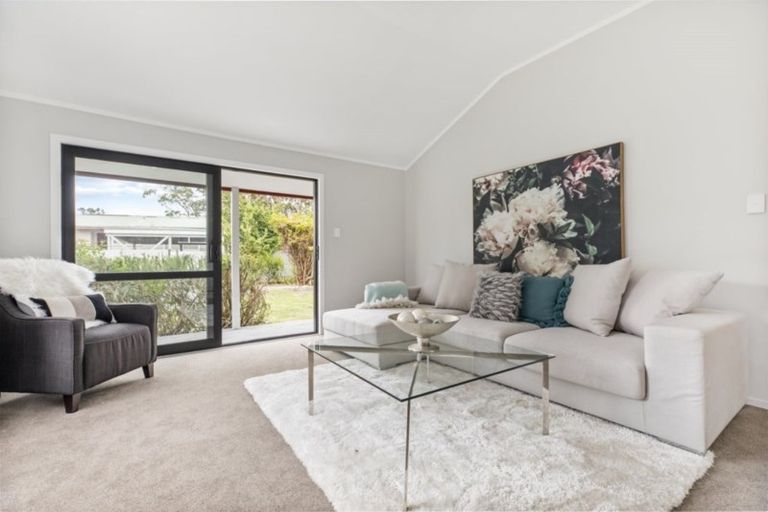 Photo of property in 34 Daytona Road, Henderson, Auckland, 0610
