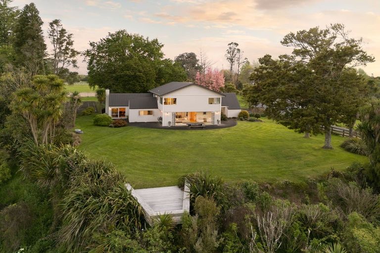 Photo of property in 126b Woodcock Road, Tamahere, Hamilton, 3283