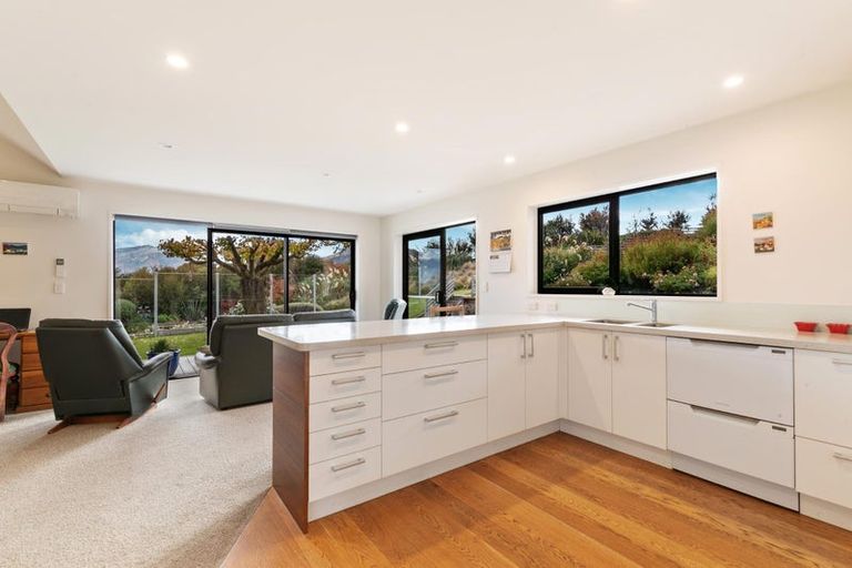 Photo of property in 98 Hunter Crescent, Wanaka, 9305