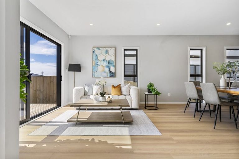 Photo of property in 75 Tributary Parade, Karaka, Papakura, 2113