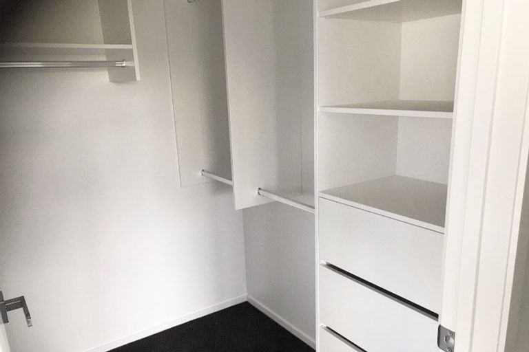 Photo of property in 6a Kirk Street, Waiuku, 2123