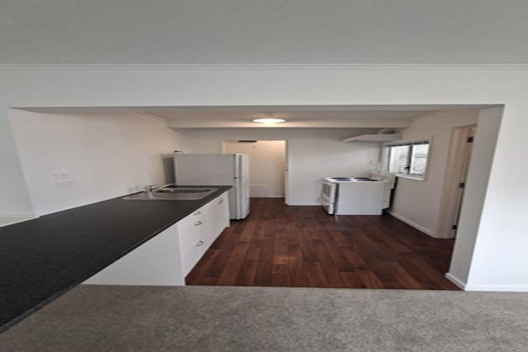 Photo of property in 1/128 London Street, Dunedin Central, Dunedin, 9016