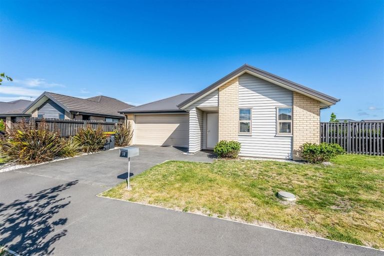 Photo of property in 30 Maclaren Road, Wigram, Christchurch, 8042