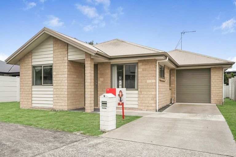 Photo of property in 63a Te Manatu Drive, Huntington, Hamilton, 3210