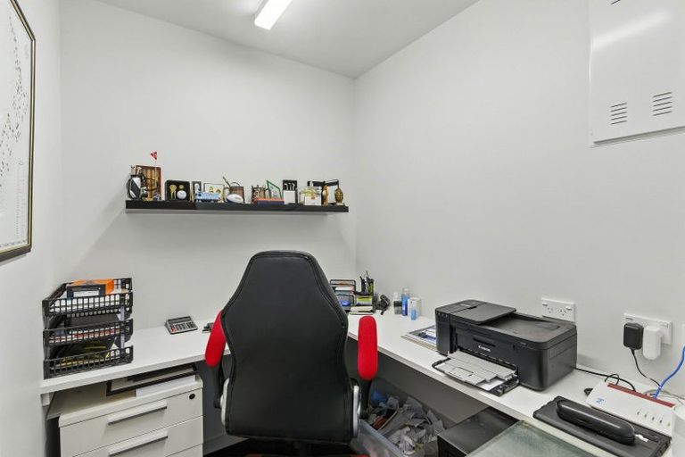 Photo of property in 22 Taranui Way, Paraparaumu Beach, Paraparaumu, 5032