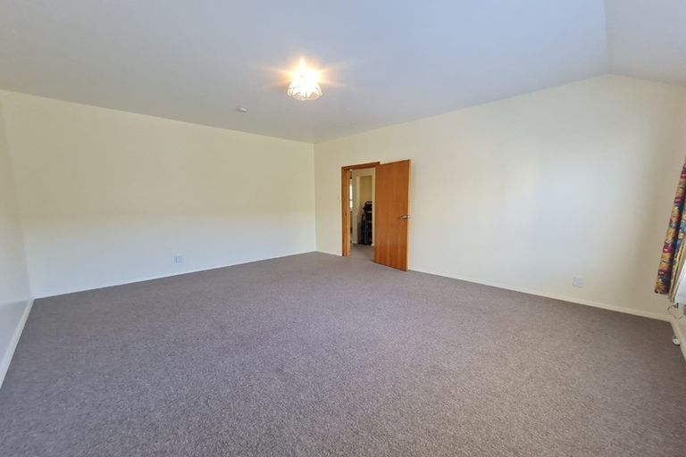 Photo of property in 2/978 Colombo Street, St Albans, Christchurch, 8014