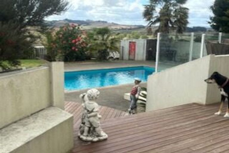 Photo of property in 41 Rasmussen Road, Aka Aka, Waiuku, 2682