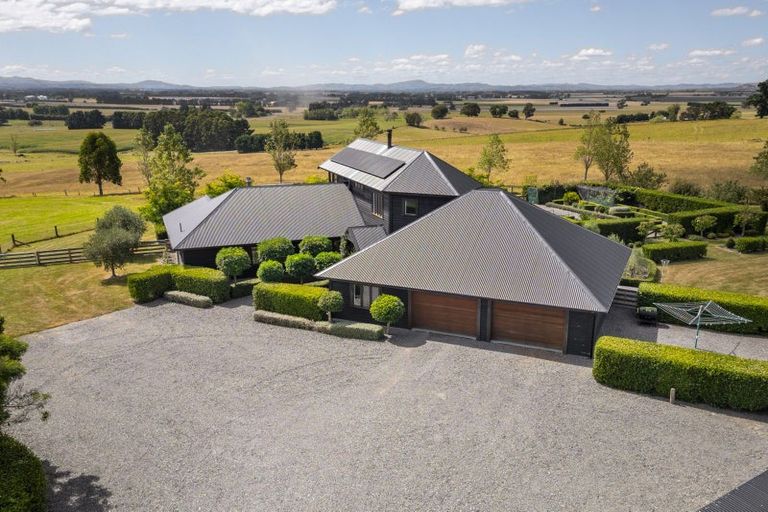 Photo of property in 246 Tiffin Road, Parkvale, Carterton, 5792