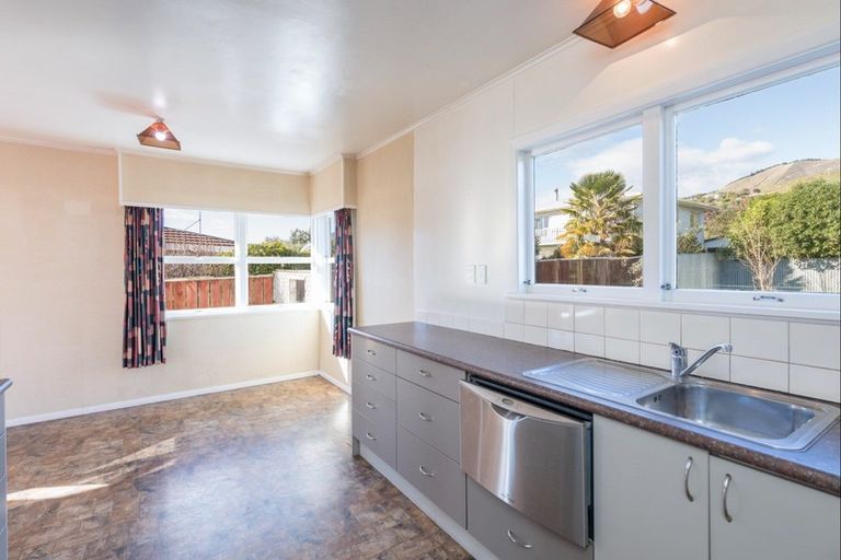 Photo of property in 10 Polglase Street, Richmond, 7020