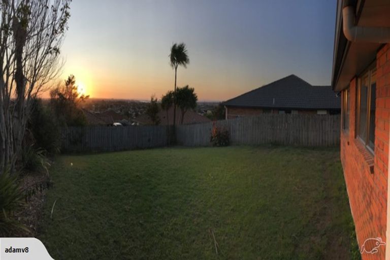 Photo of property in 51a Keri Vista Rise, Papakura, 2110