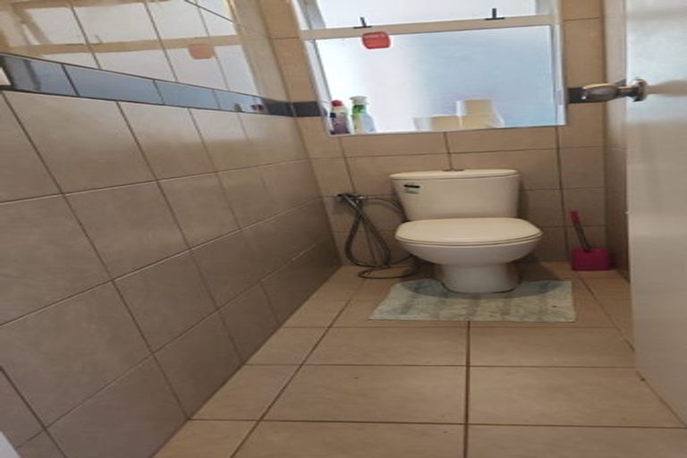 Photo of property in 21 Parker Avenue, New Lynn, Auckland, 0600