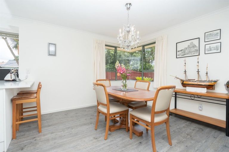 Photo of property in 15 Shannon Place, Nawton, Hamilton, 3200