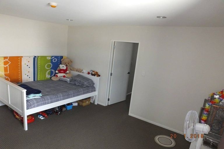 Photo of property in 19/5 Perekia Street, Albany, Auckland, 0632