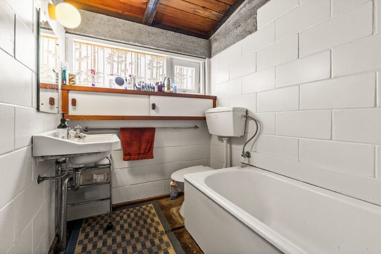 Photo of property in 71 Breadalbane Avenue, Havelock North, 4130