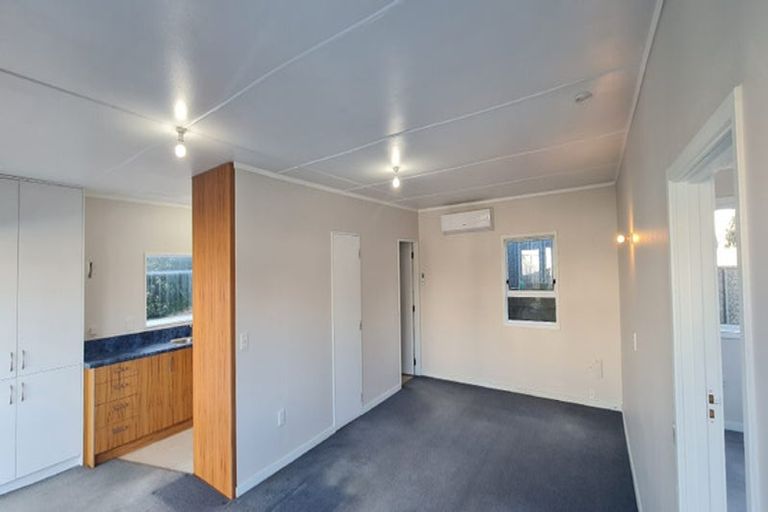 Photo of property in 57 Gray Avenue, Paraparaumu Beach, Paraparaumu, 5032