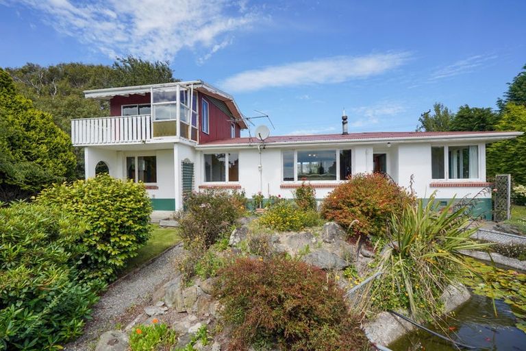 Photo of property in 33 Bay View Road, Woodend, Invercargill, 9877