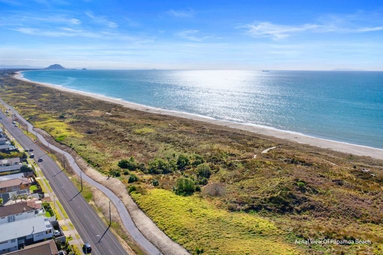 Photo of property in 820a Papamoa Beach Road, Papamoa Beach, Papamoa, 3118