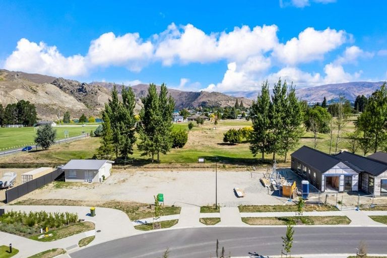 Photo of property in 17 Wallis Drive, Cromwell, 9310