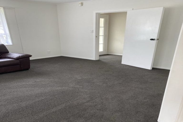 Photo of property in 47b Cypress Drive, Maungaraki, Lower Hutt, 5010