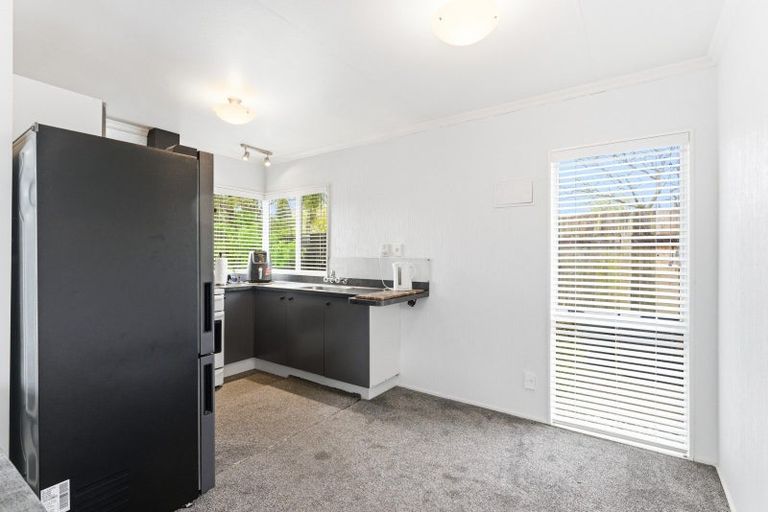 Photo of property in 4 Coromandel Court, Roslyn, Palmerston North, 4414