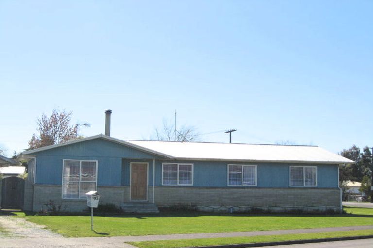 Photo of property in 102 Tavistock Road, Waipukurau, 4200