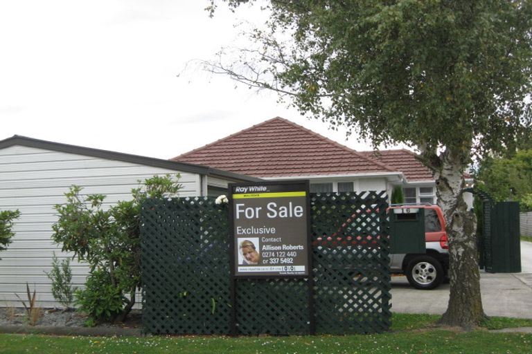 Photo of property in 16 Maryhill Avenue, Hoon Hay, Christchurch, 8025