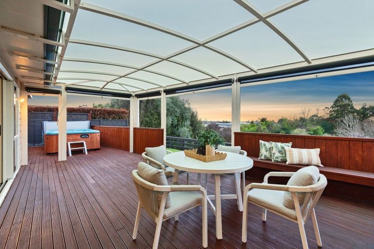 Photo of property in 24 Woodleigh Place, Ohauiti, Tauranga, 3112