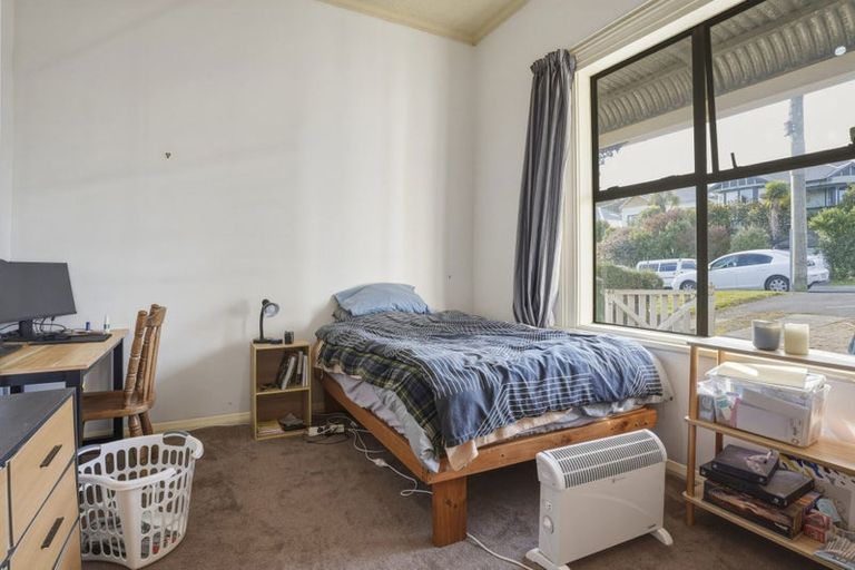 Photo of property in 33 Orbell Street, Dalmore, Dunedin, 9010