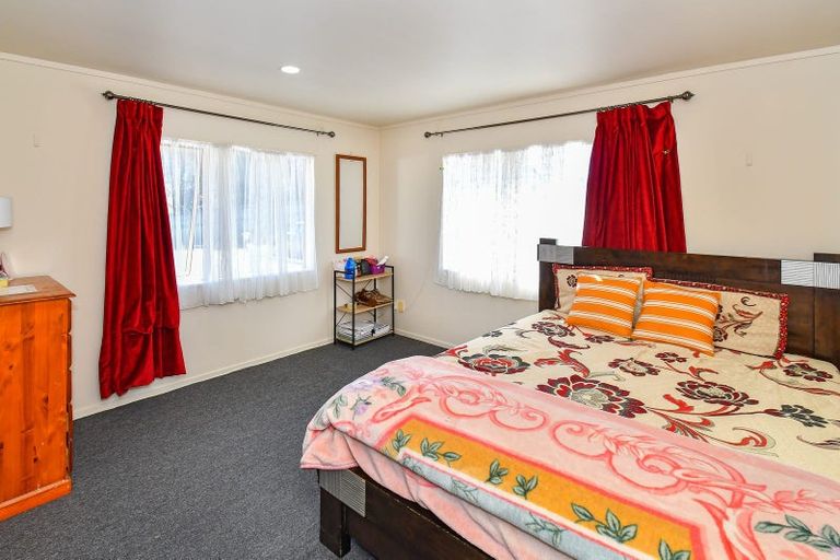 Photo of property in 30 Manston Road, Mangere, Auckland, 2022