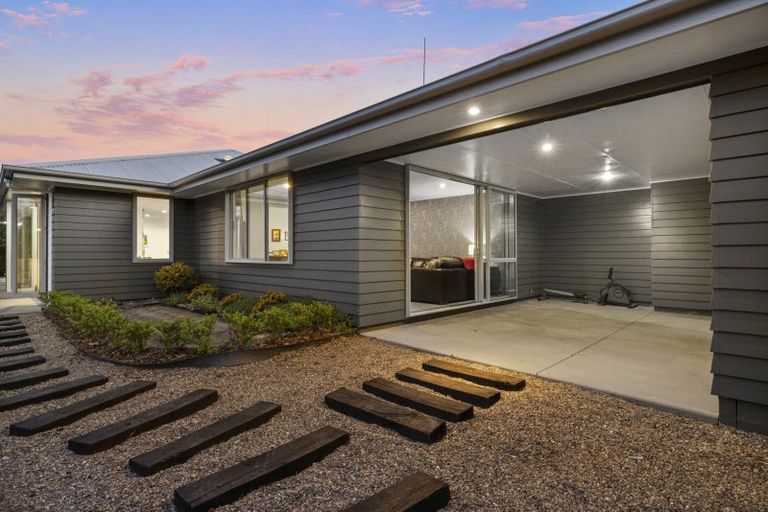 Photo of property in 9r Jason Place, Pyes Pa, Tauranga, 3112