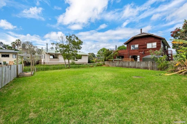 Photo of property in 41c Langton Road, Stanmore Bay, Whangaparaoa, 0932