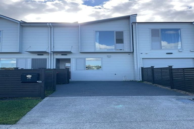 Photo of property in 36 Owen Chapman Drive, Red Beach, 0932