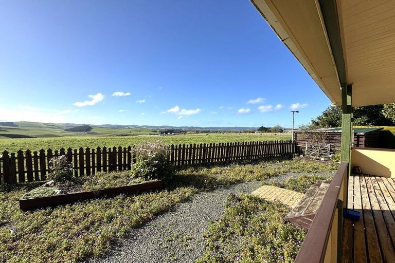 Photo of property in 2 Ridgwell Place, Stirling, 9231