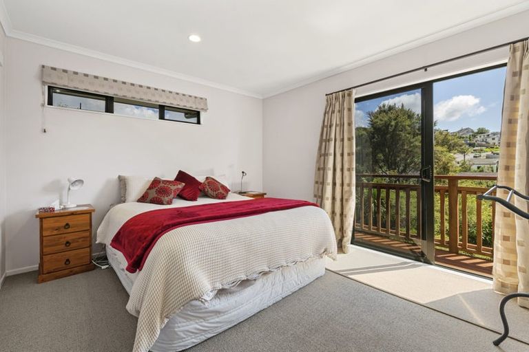 Photo of property in 9 Grovenor Drive, Orewa, 0931