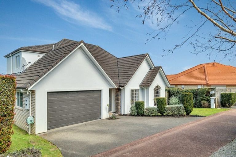 Photo of property in 21 Hendrika Court, Hobsonville, Auckland, 0618