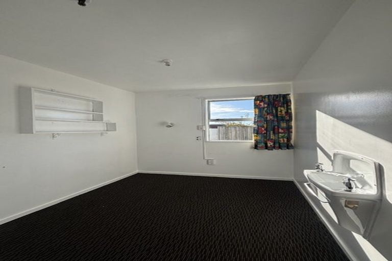 Photo of property in 35 Shirley Road, Shirley, Christchurch, 8013