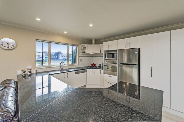 Photo of property in 47 Kinsella Crescent, Aidanfield, Christchurch, 8025