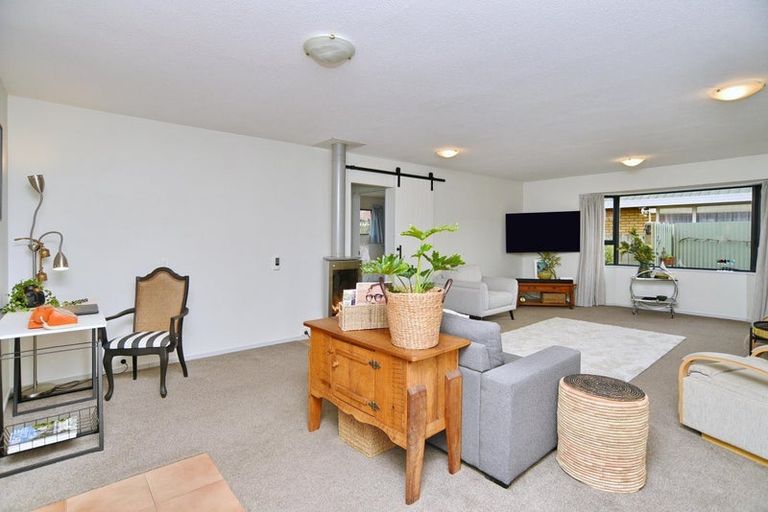 Photo of property in 9b Wiltshire Court, Rangiora, 7400