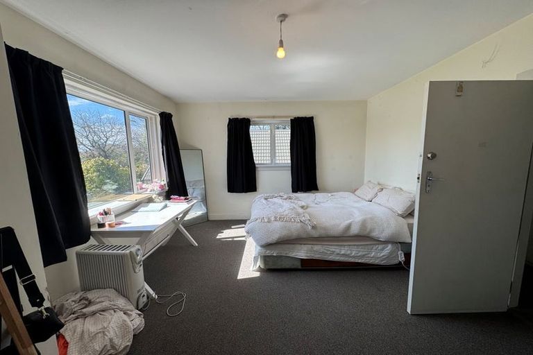 Photo of property in 196 Fendalton Road, Fendalton, Christchurch, 8052