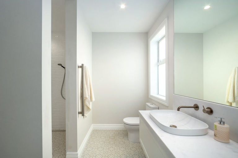 Photo of property in 2 Westwood Avenue, Greytown, 5712