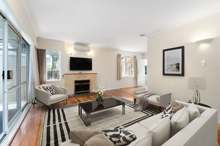 Photo of property in 57 Dale Road, Raumati South, Paraparaumu, 5032