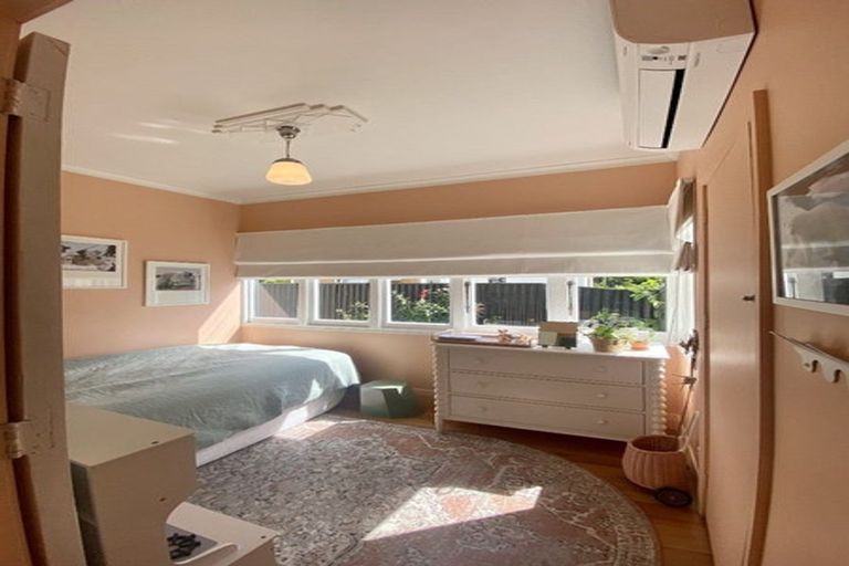 Photo of property in 6 Chaucer Road, Hospital Hill, Napier, 4110