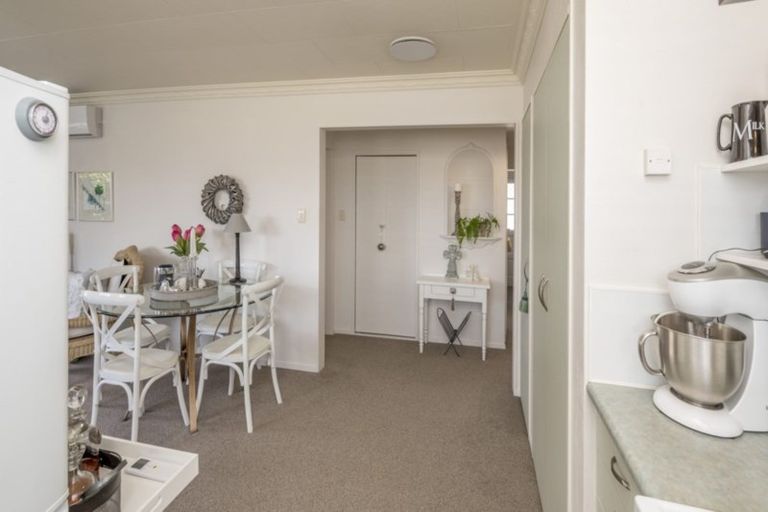 Photo of property in 30 Kent Street, Levin, 5510