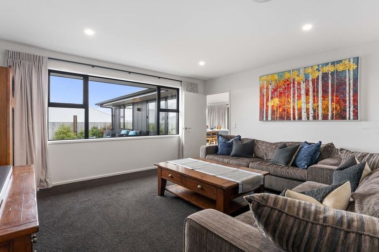 Photo of property in 19 Maru Terrace, Wharewaka, Taupo, 3330