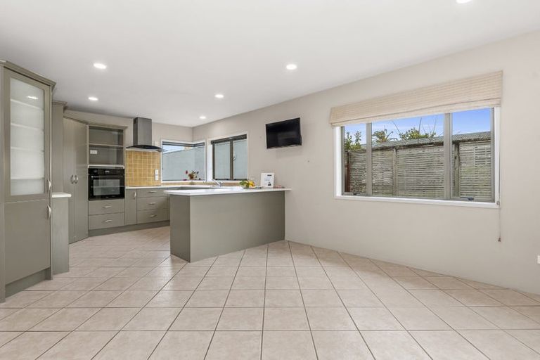 Photo of property in 14a Hassard Street, Kensington, Whangarei, 0112