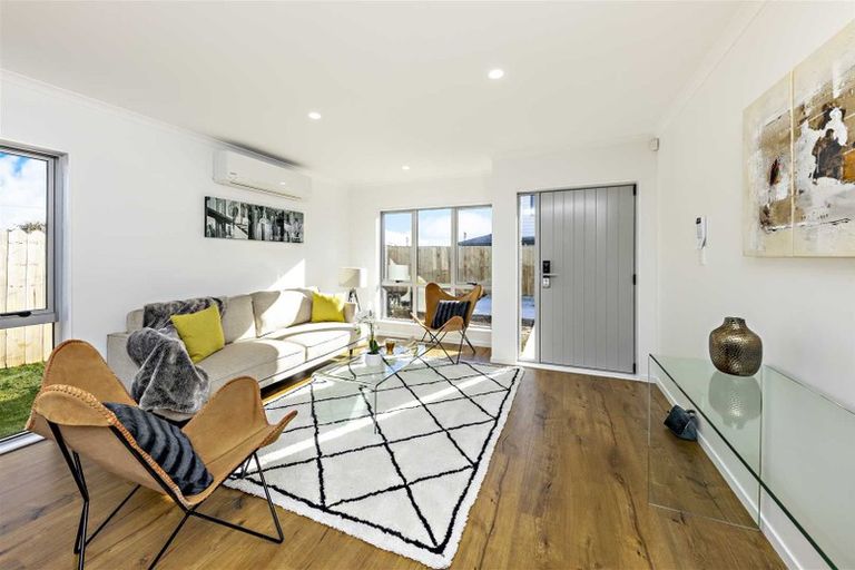 Photo of property in 18c Gardiner Grove, Mangere East, Auckland, 2024