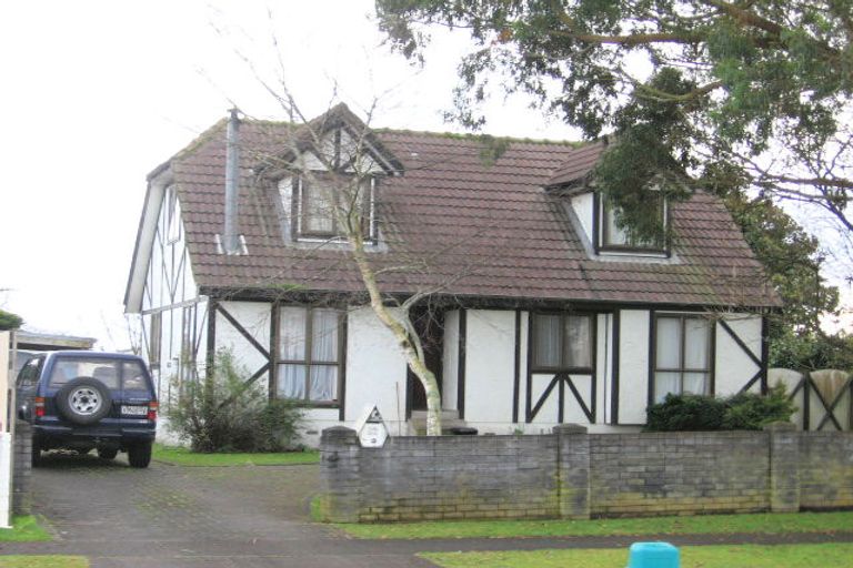 Photo of property in 12 Enfield Street, Nawton, Hamilton, 3200