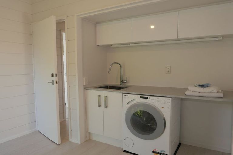 Photo of property in 1 Makora Road, Otaihanga, Paraparaumu, 5036